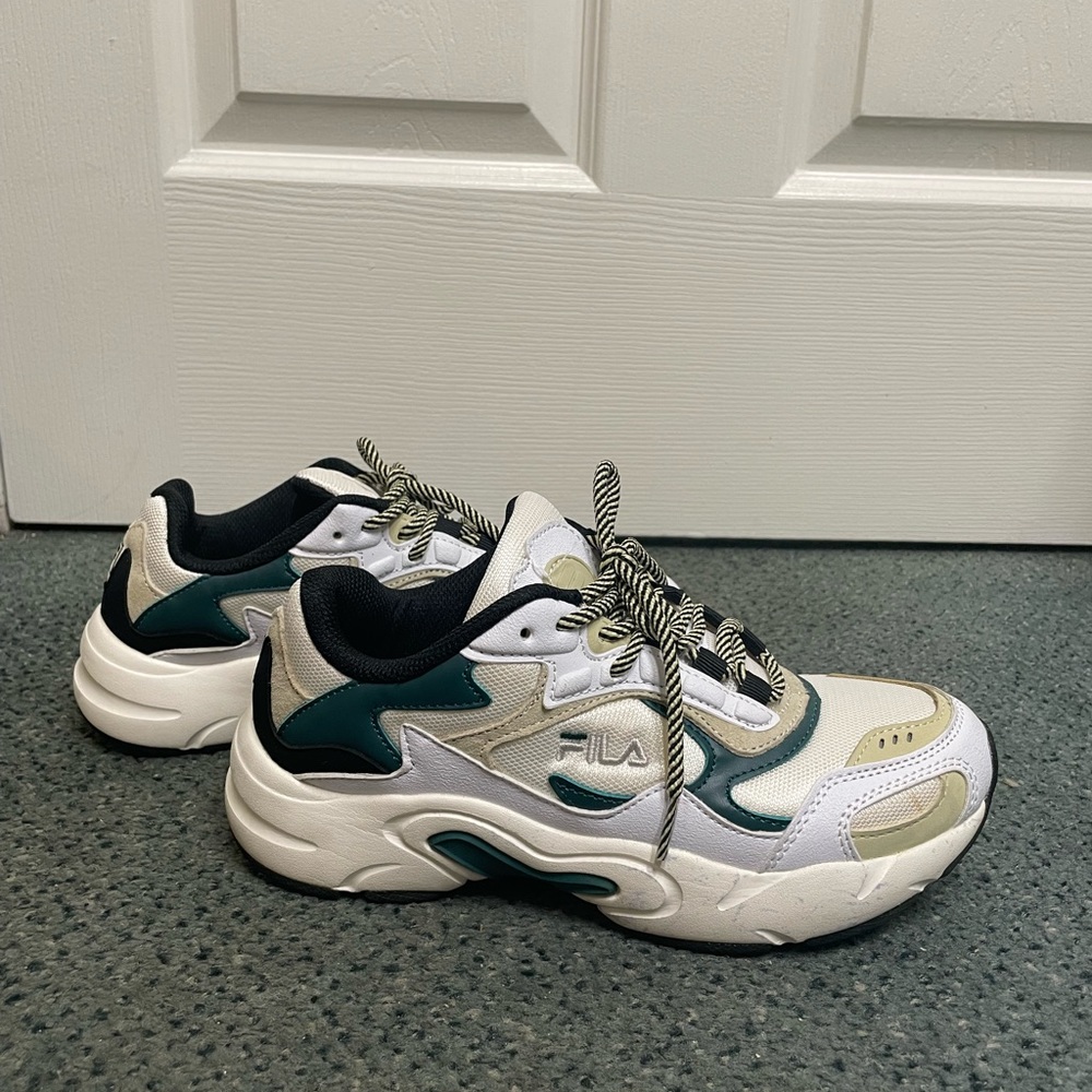 FILA GREEN DAD SHOES